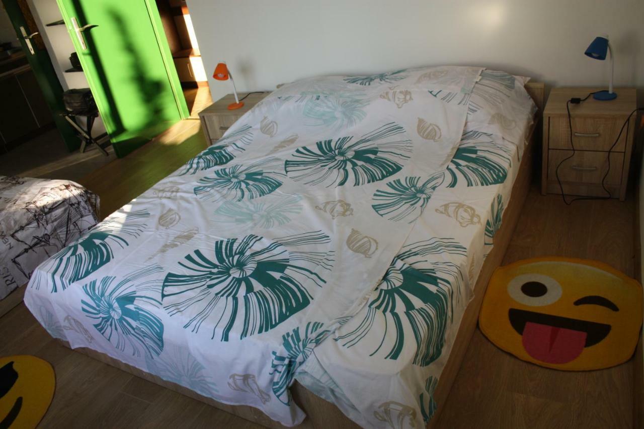 罗维尼As Apartman公寓 外观 照片